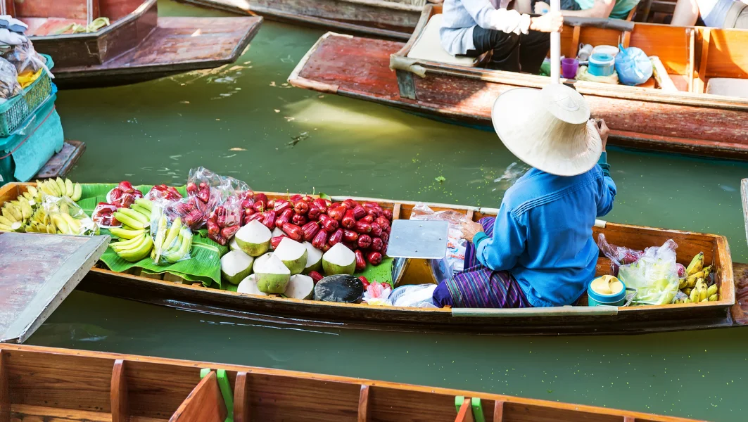 ตลาดน้ำดำเนินสะดวก ราชบุรี