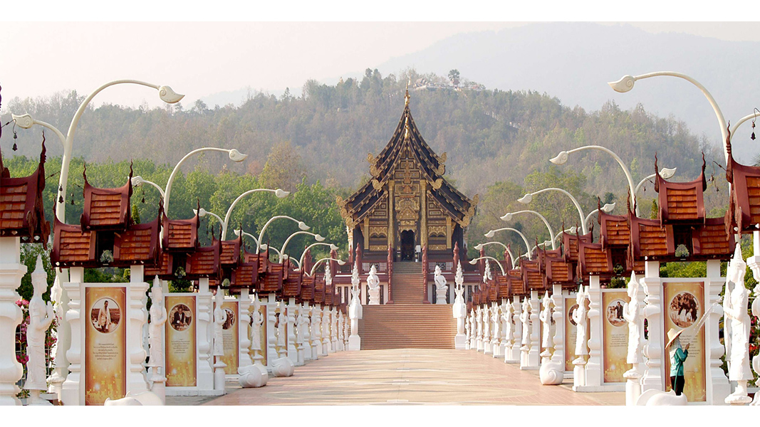 เช่ารถตู้พร้อมคนขับไปเชียงใหม่