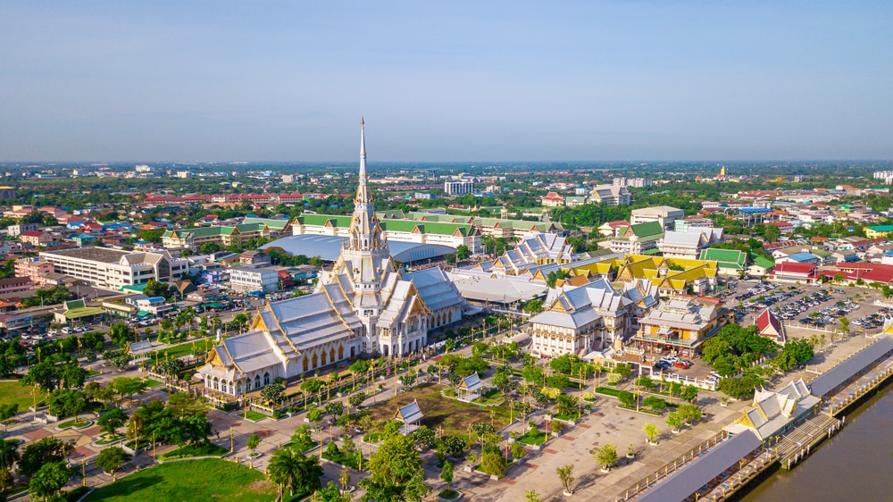 เช่ารถที่สุวรรณภูมิ ไปเที่ยวฉะเชิงเทรา