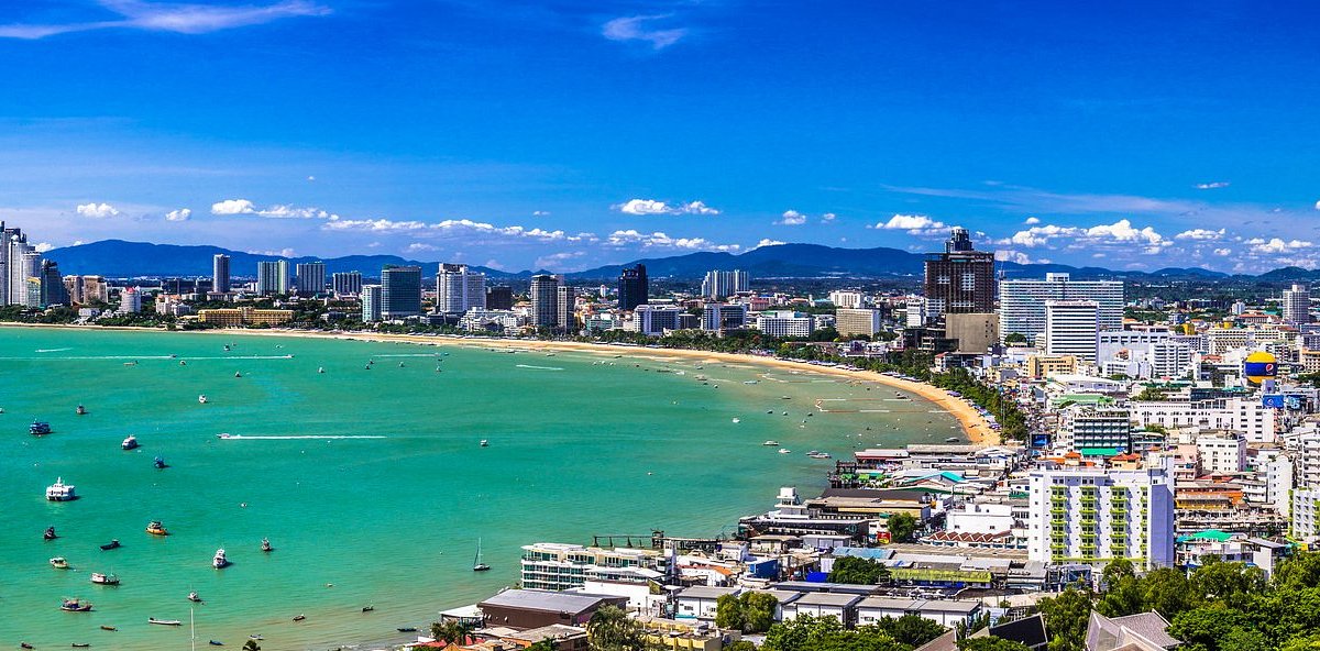 Rent a car at Don Mueang to travel to Pattaya