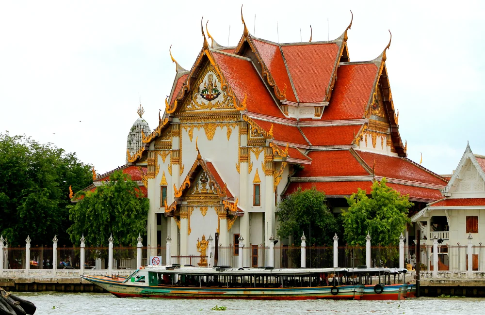 ทริปไหว้พระ 9 วัด ทริปทำบุญ